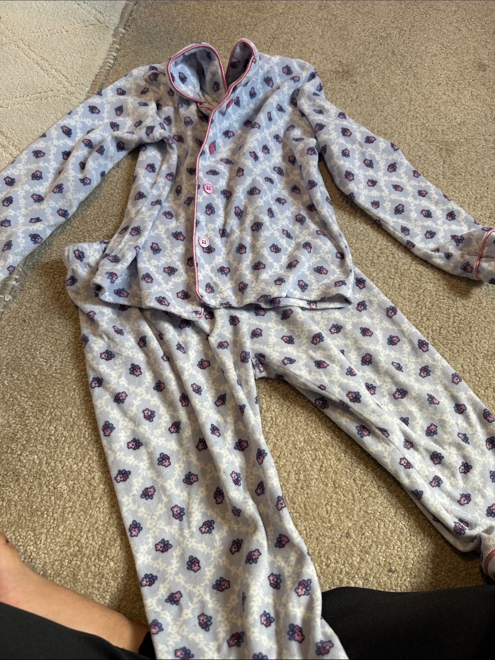 Girls' Grey Floral Print Pajama Set with Pink Trim